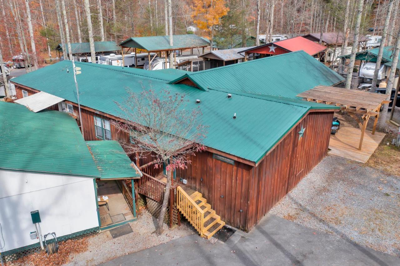 Arrow Creek Camp And Cabins Gatlinburg Exterior foto